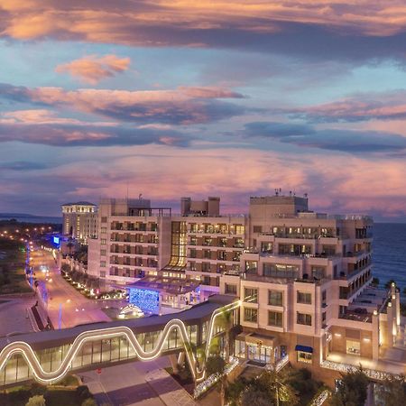 Merit Royal Premium Hotel Casino & Spa Karavas  Buitenkant foto